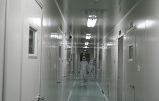 藥廠(chǎng)GMP車(chē)間空氣過(guò)濾器 保障無(wú)塵室與潔凈室環(huán)境的關(guān)鍵